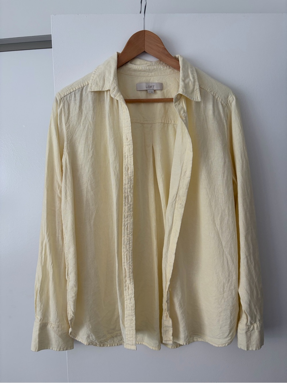 LOFT Women’s Light Yellow Button-Up Shirt
